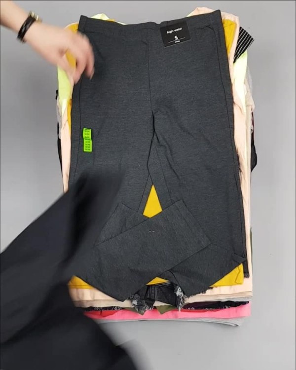 Фотография  789 - Женский летний микс LPP, 8,8 кг, ЛОТ №3776 оптом в Краснодаре и Краснодарском крае