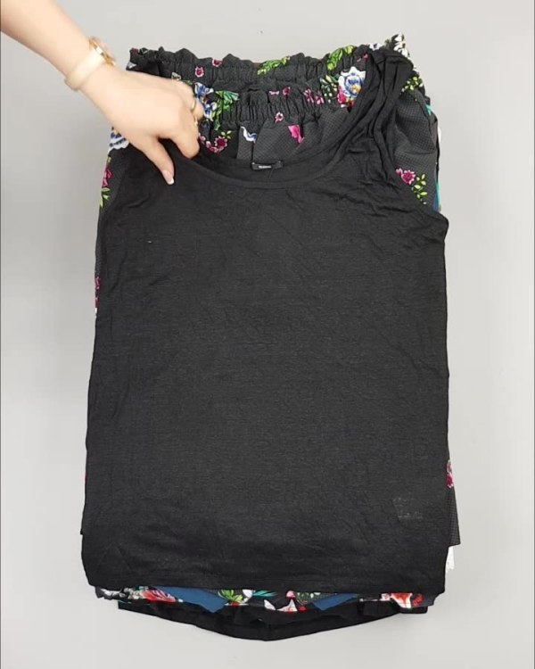 Фотография  745 - Летний микс CALZEDONIA, 50 шт, ЛОТ №4073 оптом в Краснодаре и Краснодарском крае