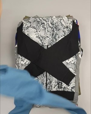 Фотография  568 - CIRCUS mix #13 кг, ЛОТ №4257 оптом в Краснодаре и Краснодарском крае