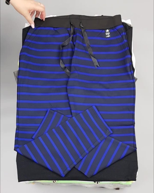 Фотография  931 - CIRCUS mix #11,8 кг, ЛОТ №4284 оптом в Краснодаре и Краснодарском крае