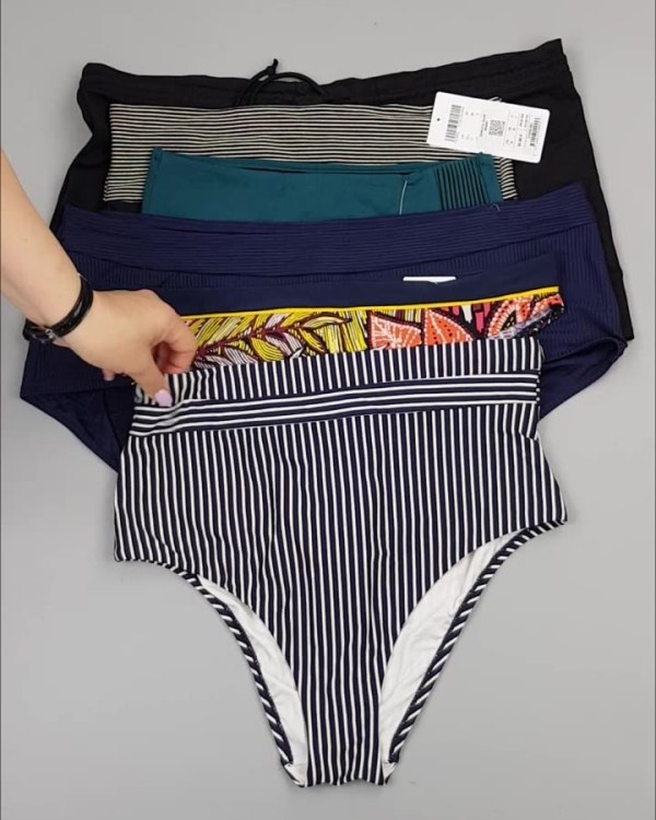 Фотография  918 - Купальники Chantelle#23 шт, ЛОТ №4412 оптом в Краснодаре и Краснодарском крае