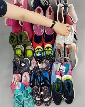 Фотография  826 - Обувь ALDI дети лето#10 кг, ЛОТ №4453 оптом в Краснодаре и Краснодарском крае