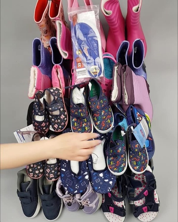 Фотография  951 - Обувь ALDI дети лето#10 кг, ЛОТ №4454 оптом в Краснодаре и Краснодарском крае