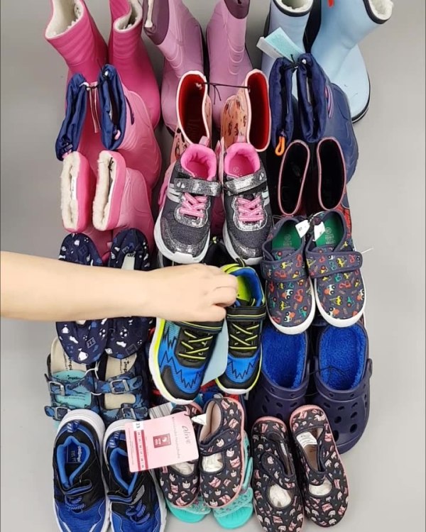 Фотография  484 - Обувь ALDI дети лето#10 кг, ЛОТ №4455 оптом в Краснодаре и Краснодарском крае