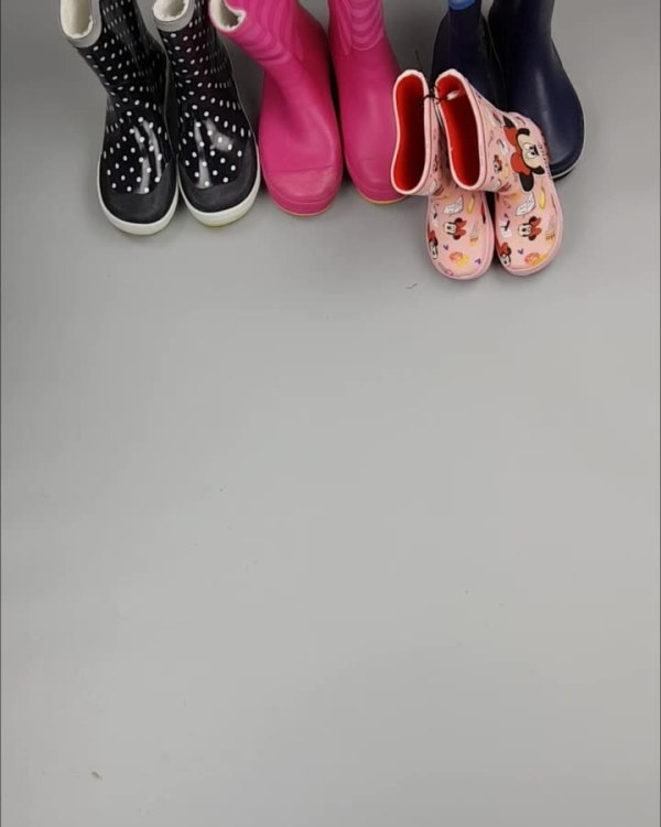 Фотография  967 - Обувь ALDI дети лето#10 кг, ЛОТ №4457 оптом в Краснодаре и Краснодарском крае