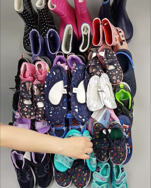 Фотография  776 - Обувь ALDI дети лето#10 кг, ЛОТ №4457 оптом в Краснодаре и Краснодарском крае