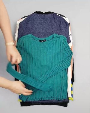 Фотография  914 - Джемпера легкие Корея#20 шт, ЛОТ №5081 оптом в Краснодаре и Краснодарском крае