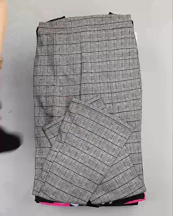 Фотография  946 - C&A Kids Winter 1023#7 кг, ЛОТ №5404 оптом в Краснодаре и Краснодарском крае