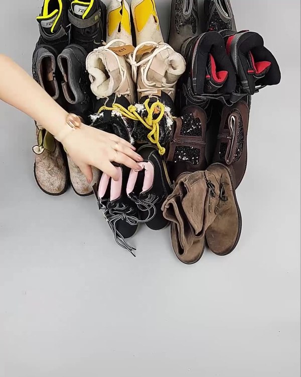 Фотография  219 - Обувь СТОК дети зима#15 кг, ЛОТ №5487 оптом в Краснодаре и Краснодарском крае