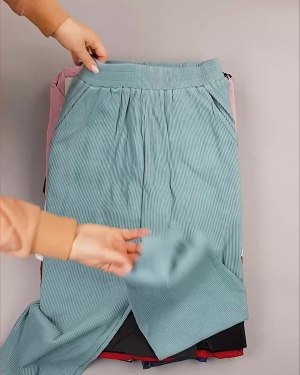 Фотография  560 - Англия СТОК лето#15 кг, ЛОТ №6004 оптом в Краснодаре и Краснодарском крае