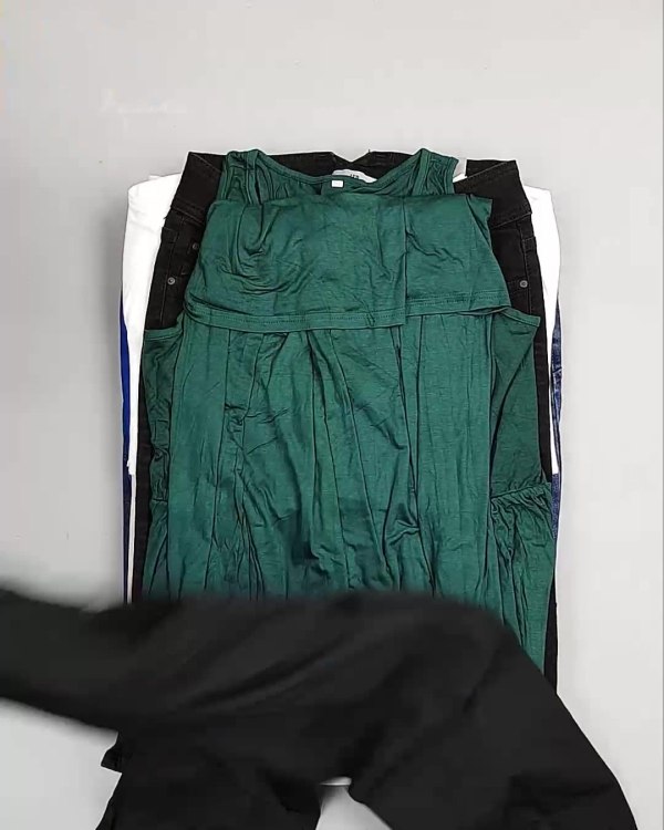 Фотография  336 - Англия СТОК лето#15 кг, ЛОТ №6005 оптом в Краснодаре и Краснодарском крае