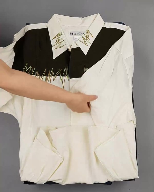 Фотография  833 - Англия СТОК лето#15 кг, ЛОТ №6005 оптом в Краснодаре и Краснодарском крае