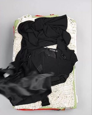 Фотография  943 - Англия СТОК лето#15 кг, ЛОТ №6006 оптом в Краснодаре и Краснодарском крае