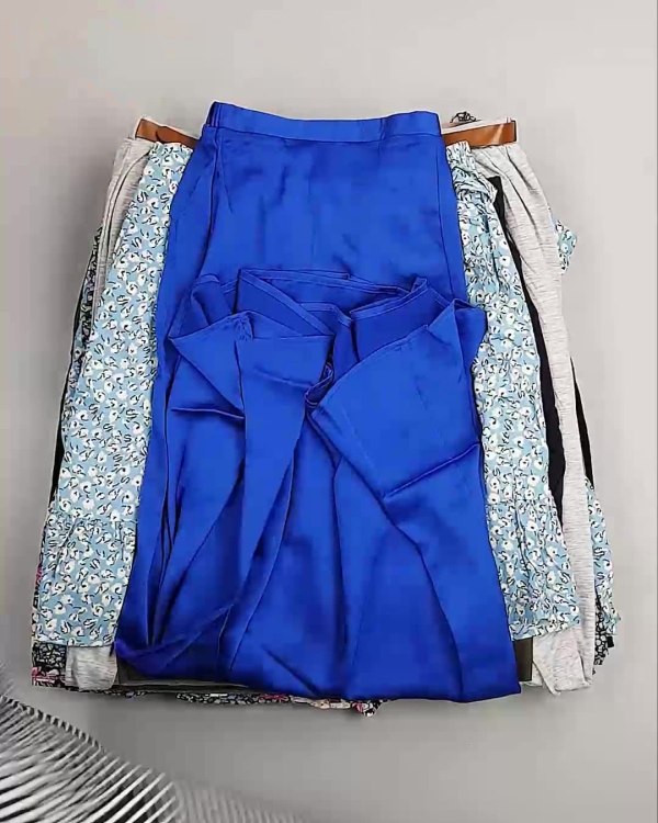 Фотография  171 - Юбки Bestseller 44#5 кг, ЛОТ №6121 оптом в Краснодаре и Краснодарском крае