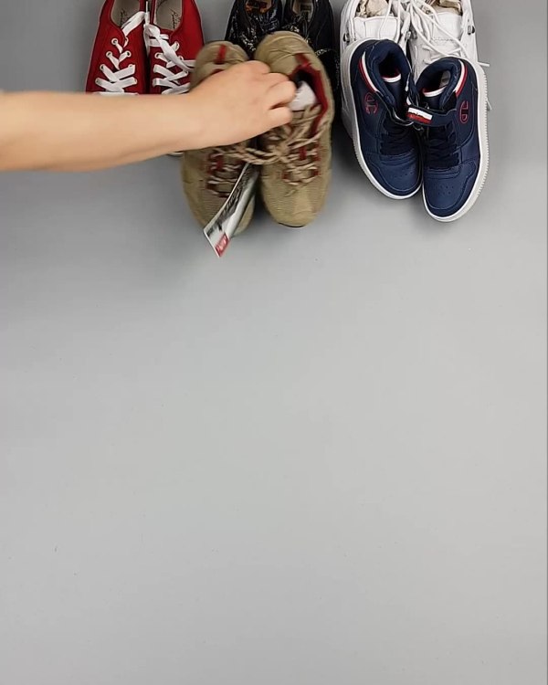 Фотография  298 - Обувь СТОК дети лето#15,2 кг, ЛОТ №6190 оптом в Краснодаре и Краснодарском крае