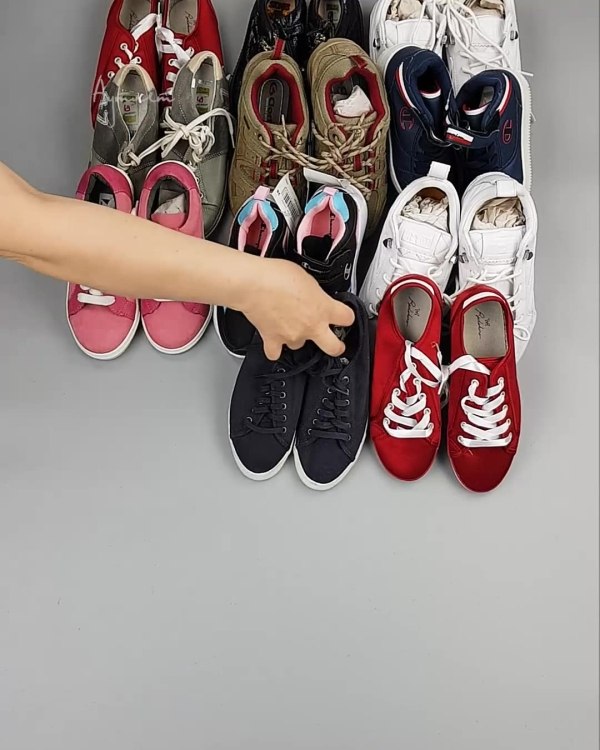 Фотография  965 - Обувь СТОК дети лето#15,2 кг, ЛОТ №6190 оптом в Краснодаре и Краснодарском крае