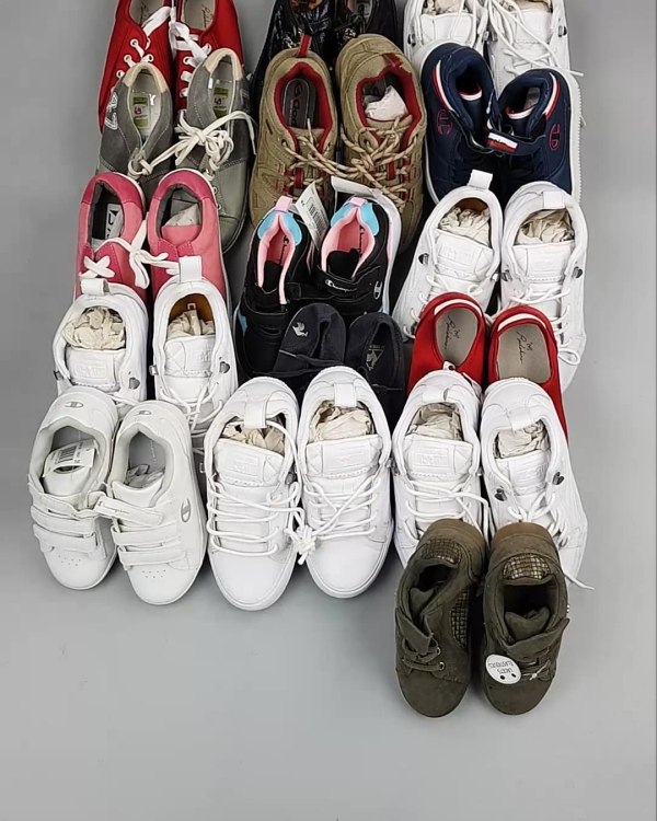 Фотография  113 - Обувь СТОК дети лето#15,2 кг, ЛОТ №6190 оптом в Краснодаре и Краснодарском крае