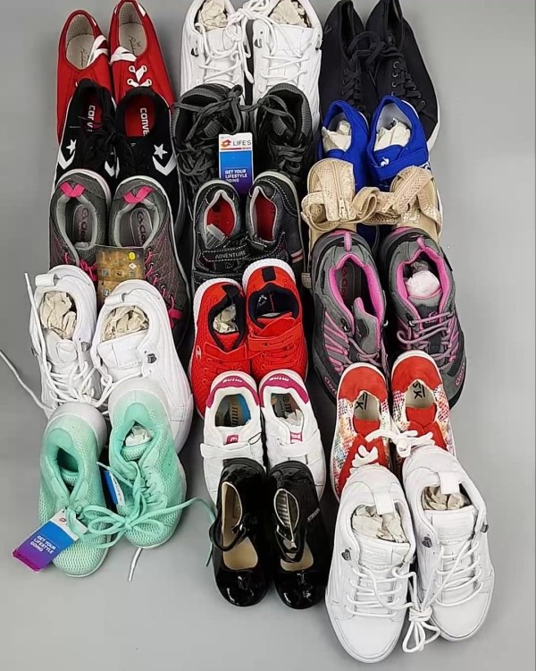 Фотография  700 - Обувь СТОК дети лето#15,4 кг, ЛОТ №6191 оптом в Краснодаре и Краснодарском крае