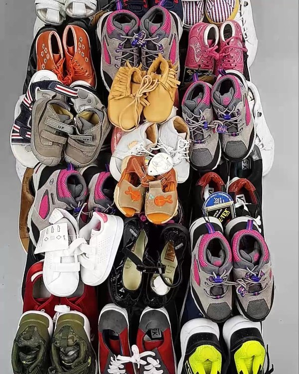 Фотография  317 - Обувь СТОК дети лето#15,4 кг, ЛОТ №6192 оптом в Краснодаре и Краснодарском крае