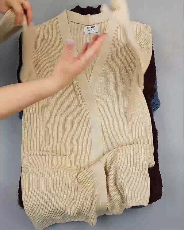 Фотография  133 - Кардиганы СТОК CAN#10 кг, ЛОТ №6474 оптом в Краснодаре и Краснодарском крае