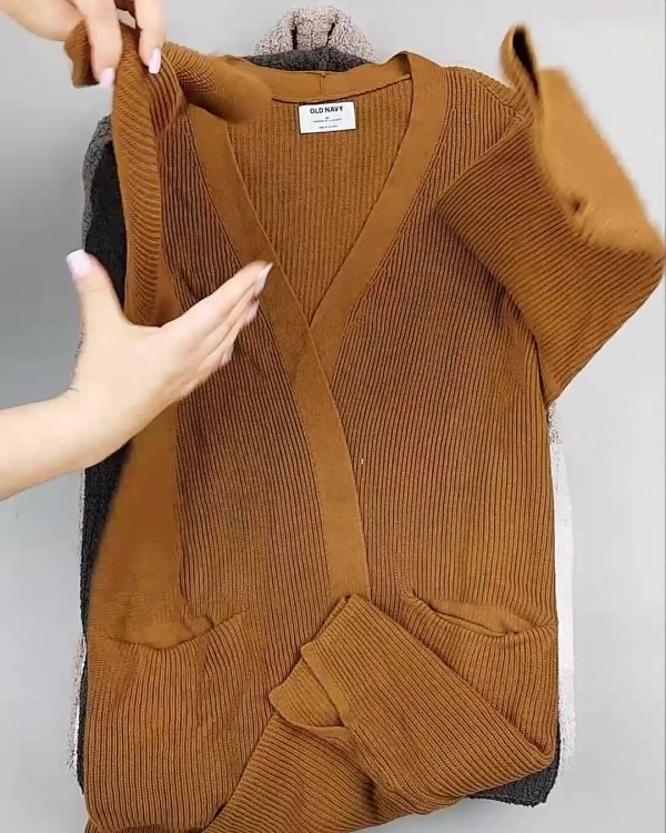 Фотография  342 - Кардиганы СТОК CAN#10 кг, ЛОТ №6474 оптом в Краснодаре и Краснодарском крае