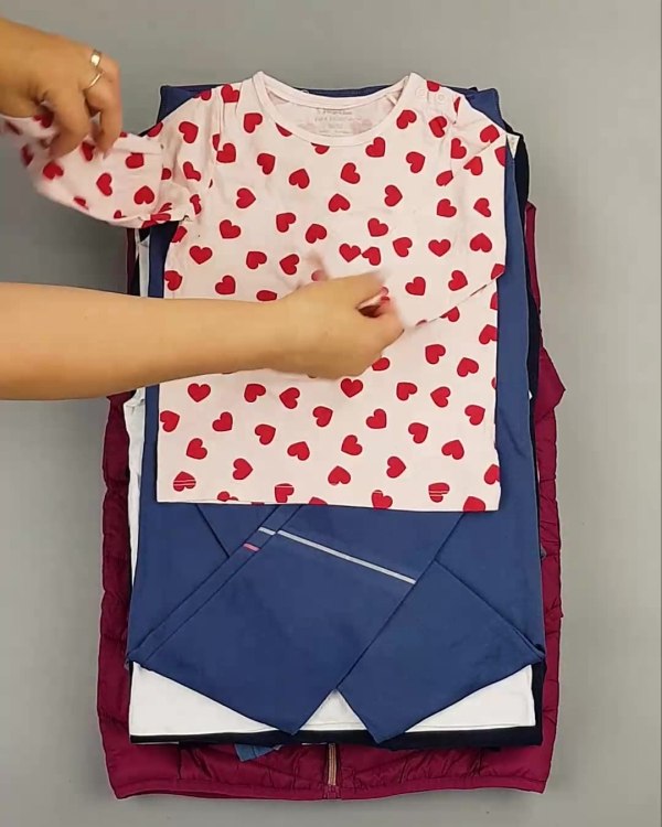 Фотография  703 - LIDL Kinder Baby Winter 074#7 кг, ЛОТ №6601 оптом в Краснодаре и Краснодарском крае