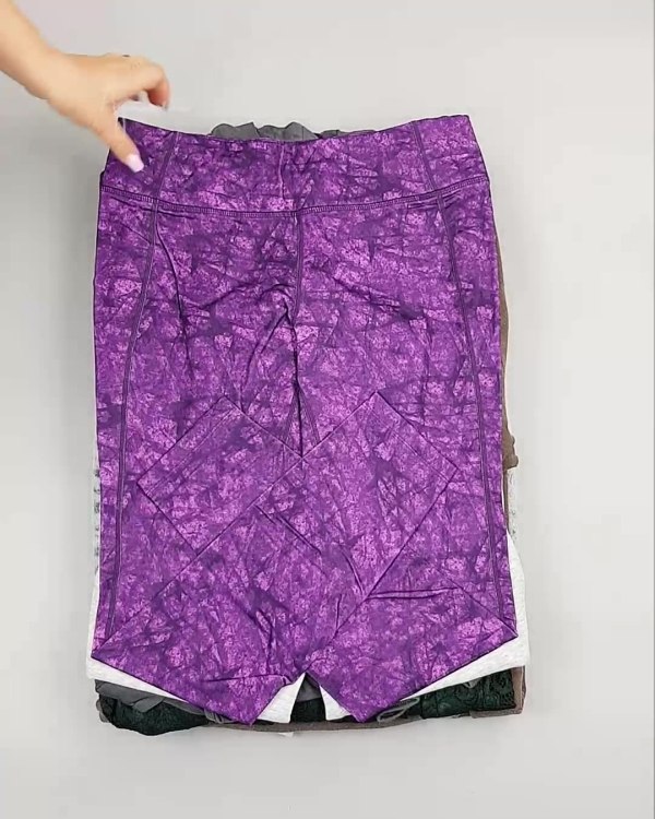 Фотография  549 - Англия СТОК зима#15 кг, ЛОТ №6618 оптом в Краснодаре и Краснодарском крае