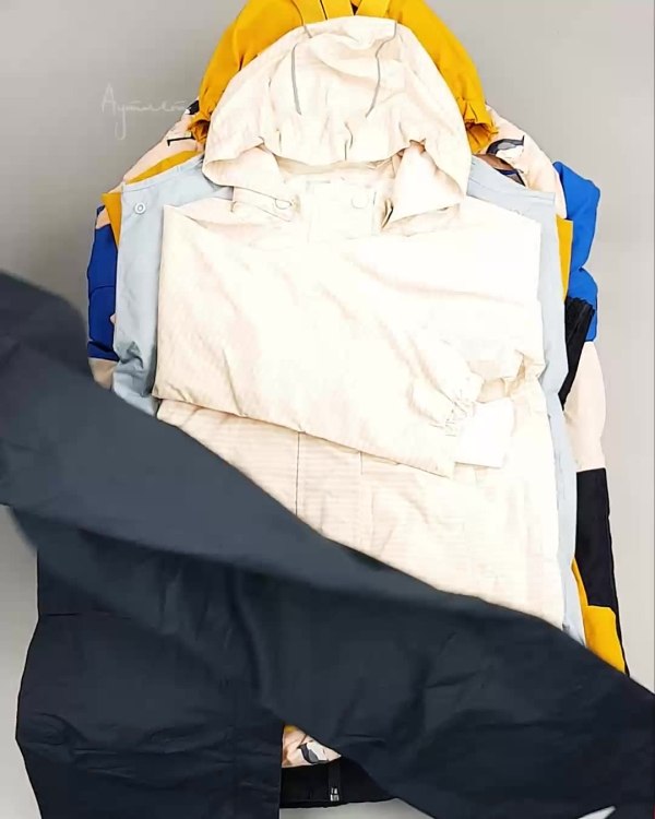 Фотография  159 - Верхняя одежда TCM kids 074#7 кг, ЛОТ №6678 оптом в Краснодаре и Краснодарском крае