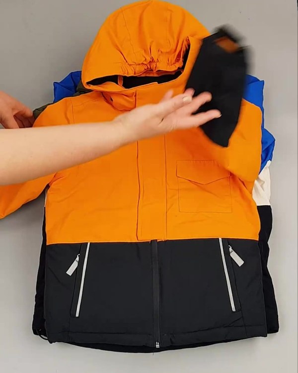 Фотография  112 - Верхняя одежда TCM kids 074#7 кг, ЛОТ №6681 оптом в Краснодаре и Краснодарском крае