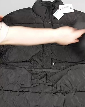 Фотография  474 - Верхняя одежда Англия СТОК #10 кг, ЛОТ №6729 оптом в Краснодаре и Краснодарском крае