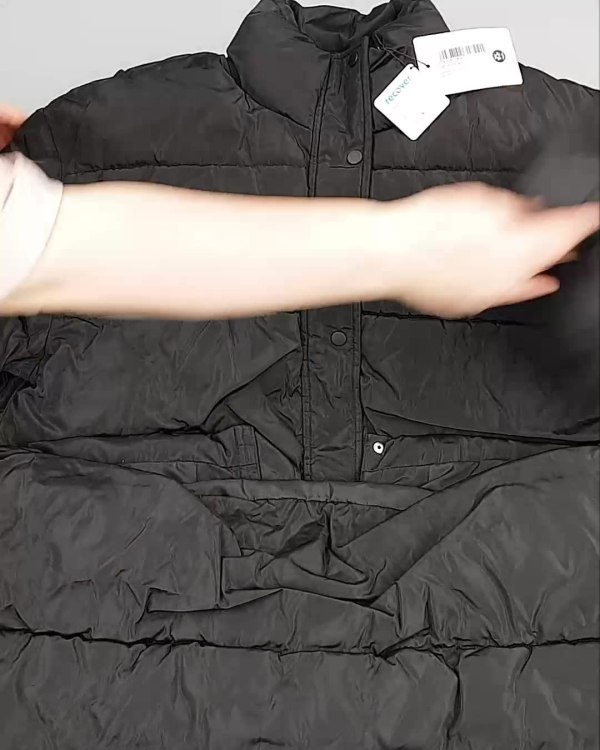 Фотография  659 - Верхняя одежда Англия СТОК #10 кг, ЛОТ №6729 оптом в Краснодаре и Краснодарском крае