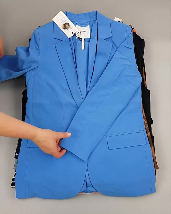 Фотография  284 - ДАНИЯ Summer mix 24#15 кг, ЛОТ №6730 оптом в Краснодаре и Краснодарском крае