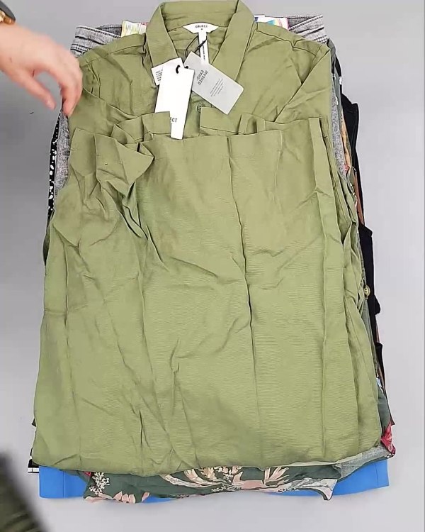 Фотография  704 - ДАНИЯ Summer mix 24#15 кг, ЛОТ №6730 оптом в Краснодаре и Краснодарском крае