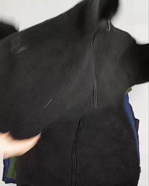 Фотография  840 - Верхняя одежда Дания#10,1 кг ЛОТ №6909 оптом в Краснодаре и Краснодарском крае