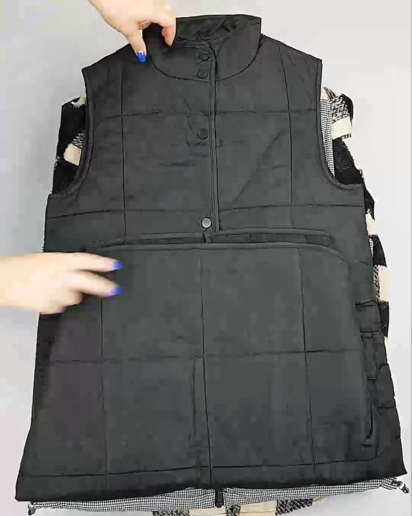 Фотография  386 - Верхняя одежда Дания#10,2 кг ЛОТ №6911 оптом в Краснодаре и Краснодарском крае