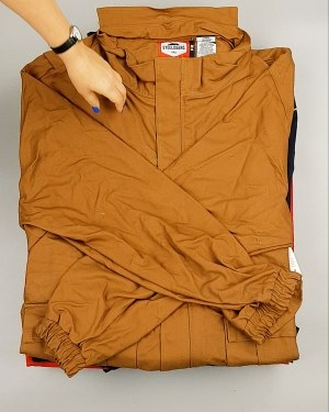 Фотография  492 - Ветровки CAN 084#10 кг, ЛОТ №6940 оптом в Краснодаре и Краснодарском крае