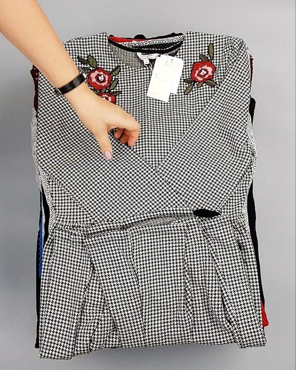 Фотография  365 - Cream Платья Winter#25 кг оптом в Краснодаре и Краснодарском крае