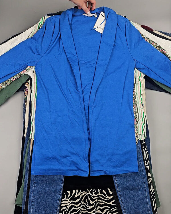 Фотография  470 - ДАНИЯ Winter mix 24#15 кг, ЛОТ СТ-10087 оптом в Краснодаре и Краснодарском крае