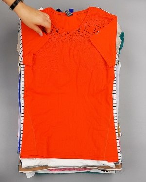 Фотография  698 - Cream Футболки поло женские#25 кг оптом в Краснодаре и Краснодарском крае