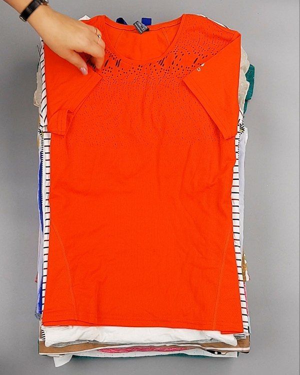 Фотография  737 - Cream Футболки поло женские#25 кг оптом в Краснодаре и Краснодарском крае