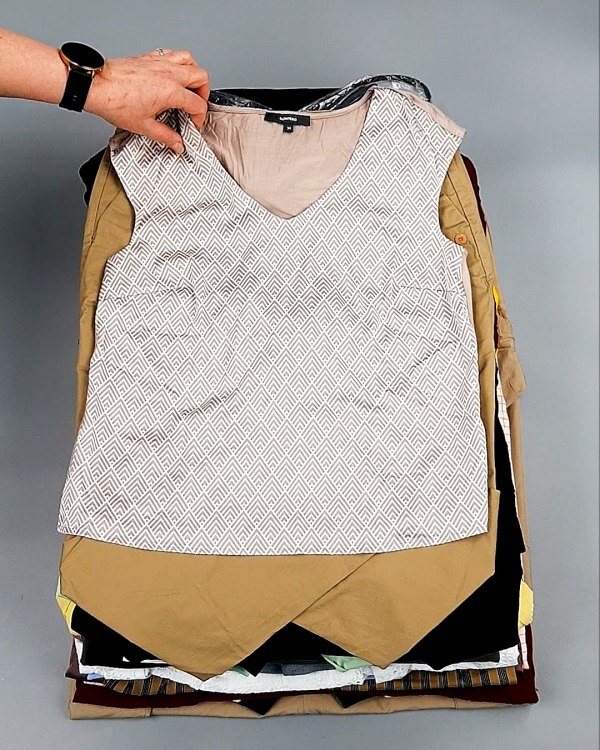 Фотография  906 - DK, Bestseller + Summer mix#15 кг оптом в Краснодаре и Краснодарском крае