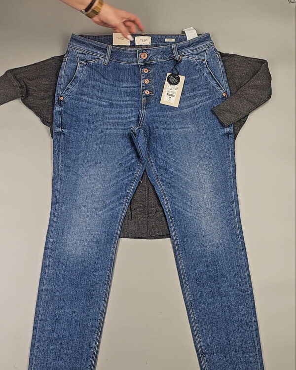 Фотография  607 - ДАНИЯ Winter mix 24#15 кг, ЛОТ СТ-10089 оптом в Краснодаре и Краснодарском крае