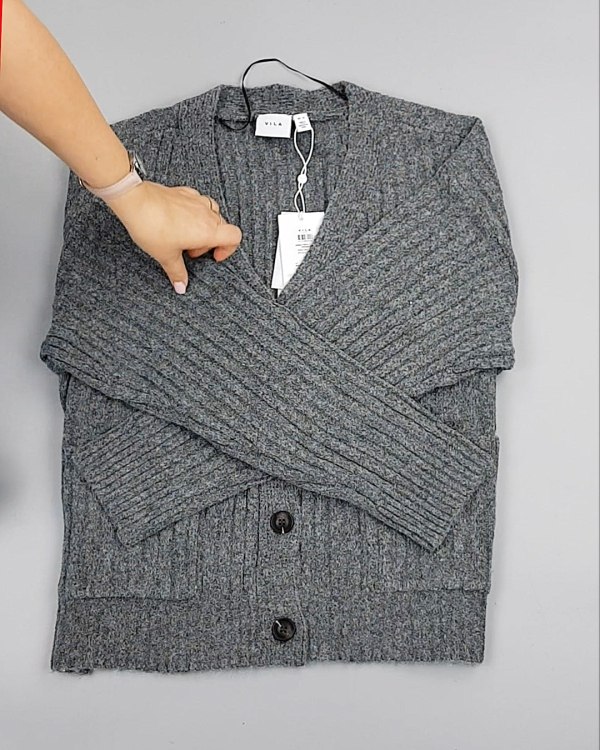 Фотография  167 - Кардиганы VILA W 104#7 кг, ЛОТ №7155 оптом в Краснодаре и Краснодарском крае