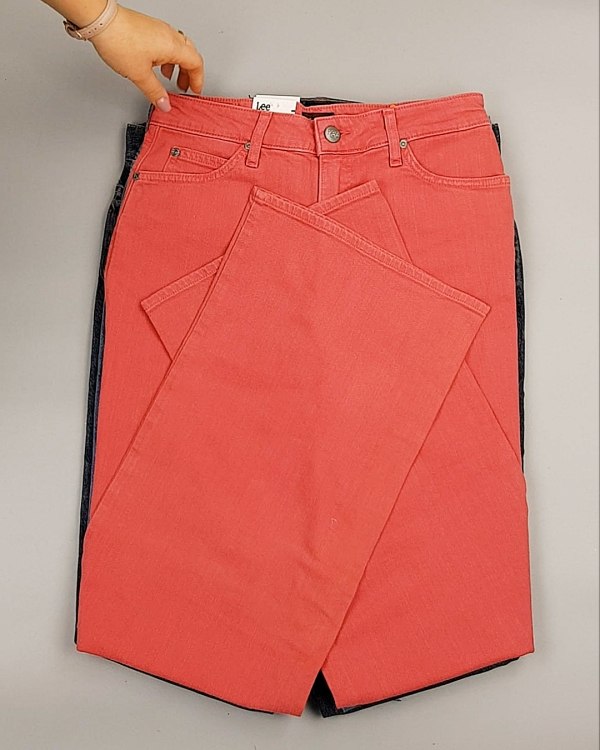 Фотография  478 - Джинсы LEE м/ж#7,9 кг, ЛОТ №7032 оптом в Краснодаре и Краснодарском крае