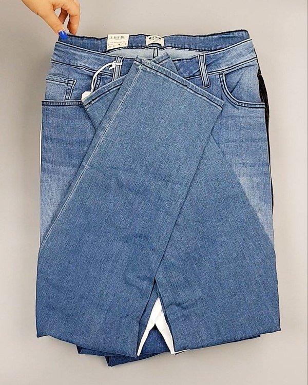 Фотография  775 - Джинсы MUSTANG м/ж#5 кг, ЛОТ №6960 оптом в Краснодаре и Краснодарском крае