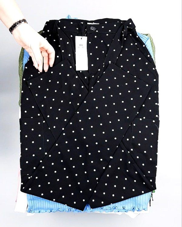 Фотография  411 - Bestseller Winter mix 104#15 кг, ЛОТ №7309 оптом в Краснодаре и Краснодарском крае