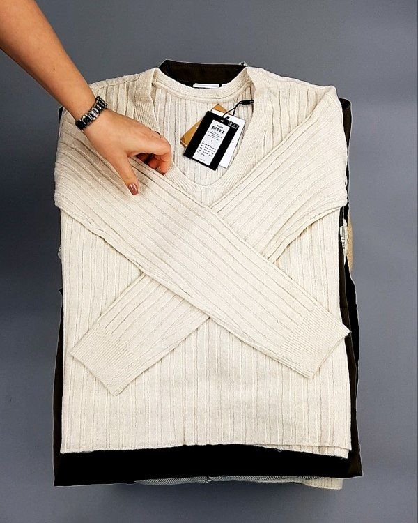 Фотография  983 - Bestseller Winter mix 104#15 кг, ЛОТ №7346 оптом в Краснодаре и Краснодарском крае