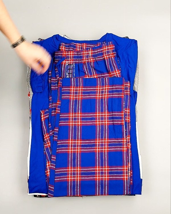 Фотография  518 - Домашняя одежда CAN 104#10 кг, ЛОТ №7330 оптом в Краснодаре и Краснодарском крае