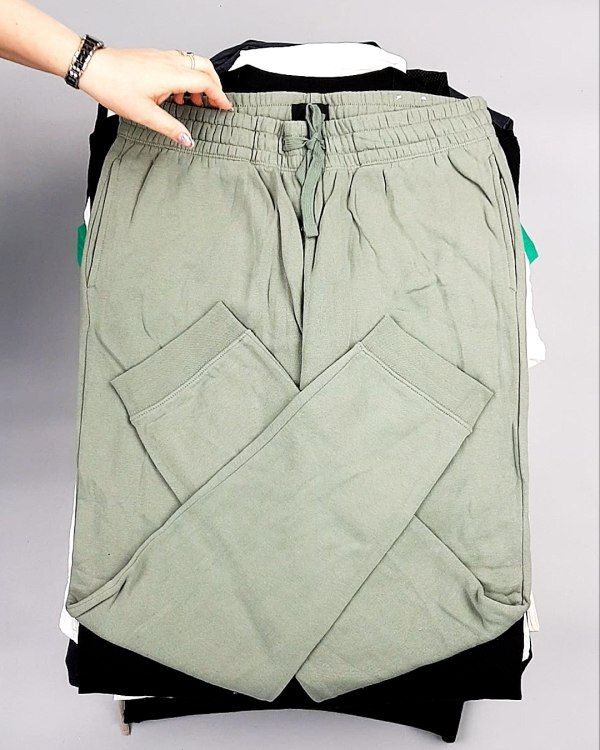 Фотография  377 - 12191 H&M mix textil 1224#25 кг, ЛОТ №7489 оптом в Краснодаре и Краснодарском крае