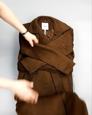 Фотография  896 - Пальто Bestseller 104#10,5 кг, ЛОТ №7559 оптом в Краснодаре и Краснодарском крае